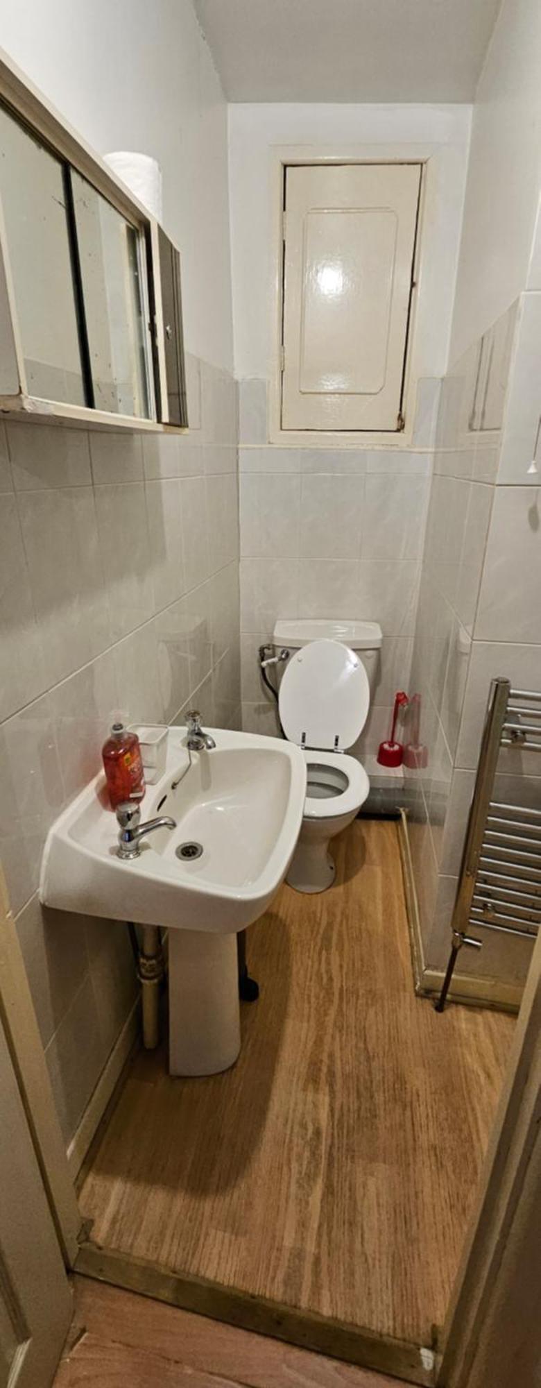 No Frills & Nothing Fancy 1 Bed Studio City Centre كارديف المظهر الخارجي الصورة